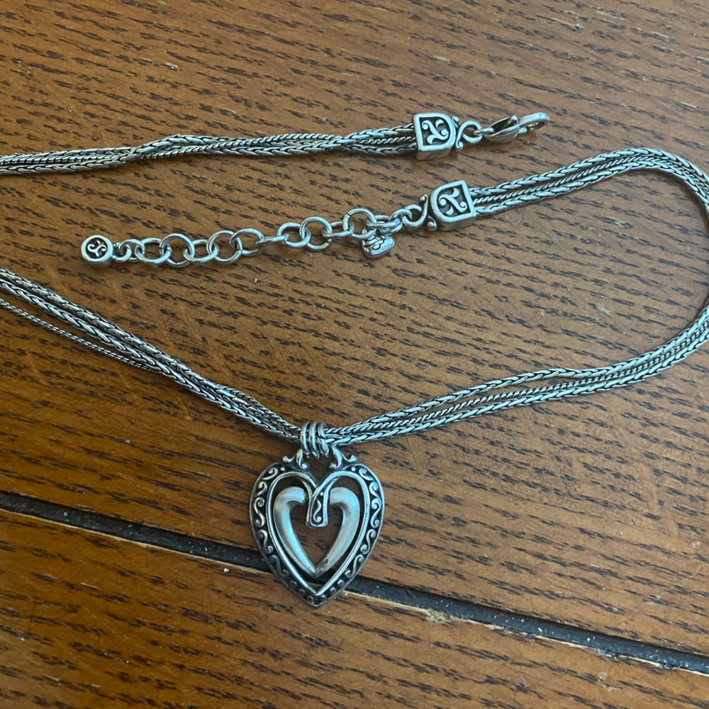 Brighton Ellington Heart Silver Plate
Oval Ornate Chain Double Heart Necklace